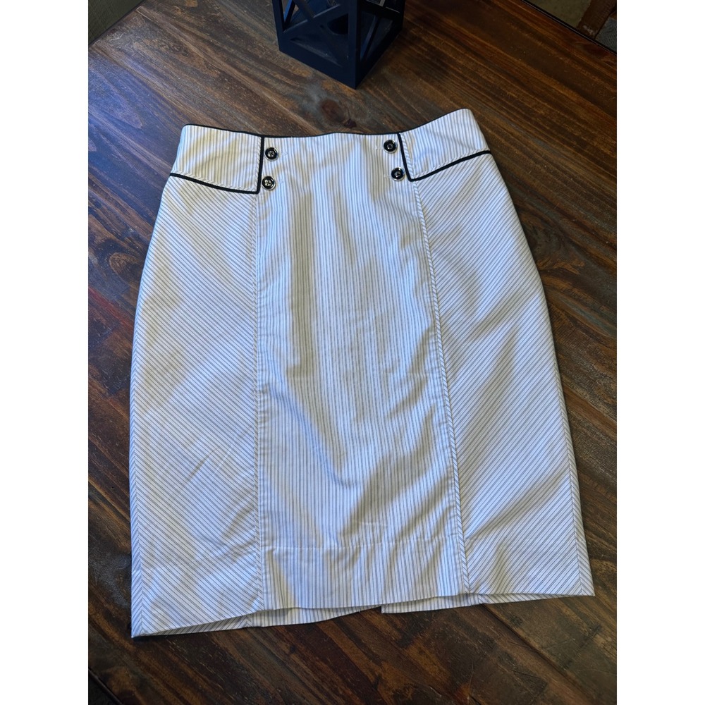 WHBM Pinstripe Pencil Skirt Officesiren Nautical White Black Button Detail Sz 6